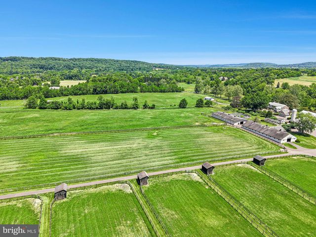 1194 STREET RD, New Hope, PA 18938