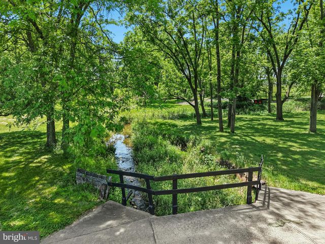 1194 STREET RD, New Hope, PA 18938