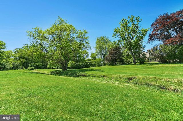 1194 STREET RD, New Hope, PA 18938