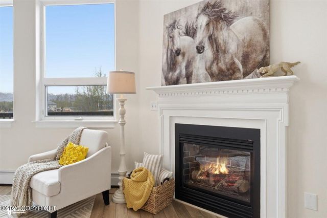 7230 E Waldron Cove Court, Palmer, AK 99645