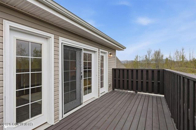 7230 E Waldron Cove Court, Palmer, AK 99645