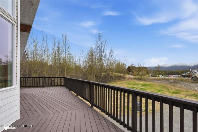 7230 E Waldron Cove Court, Palmer, AK 99645