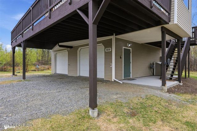 7230 E Waldron Cove Court, Palmer, AK 99645