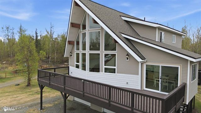 7230 E Waldron Cove Court, Palmer, AK 99645