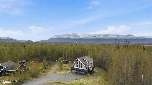 7230 E Waldron Cove Court, Palmer, AK 99645