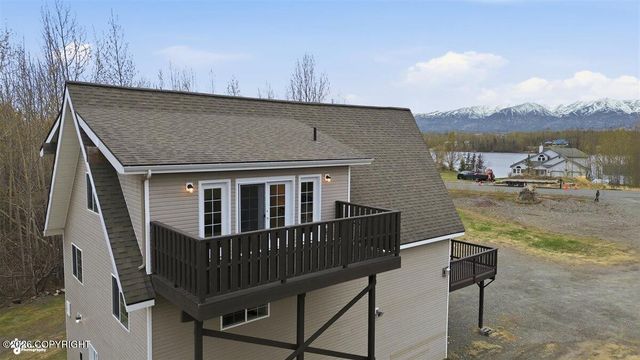 7230 E Waldron Cove Court, Palmer, AK 99645