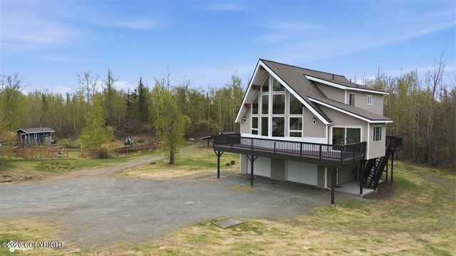 7230 E Waldron Cove Court, Palmer, AK 99645