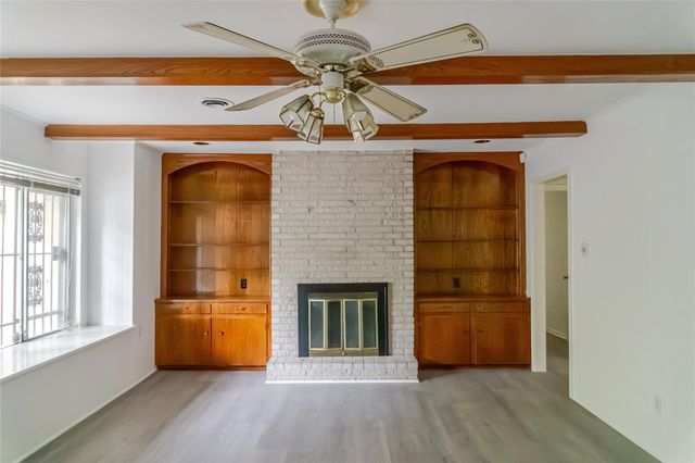 8526 Dashwood Drive, Houston, TX 77036