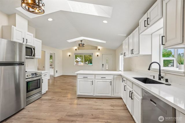 3729 S Cushman, Tacoma, WA 98418