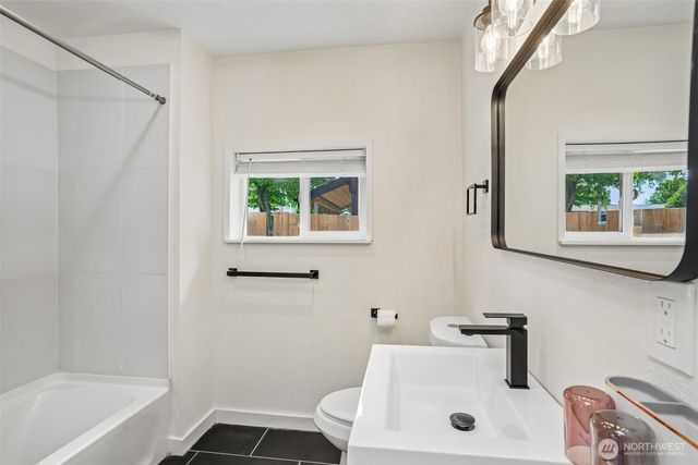 3729 S Cushman, Tacoma, WA 98418