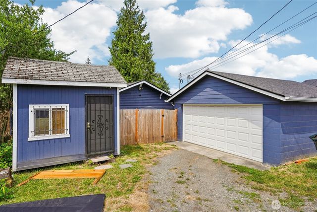 3729 S Cushman, Tacoma, WA 98418