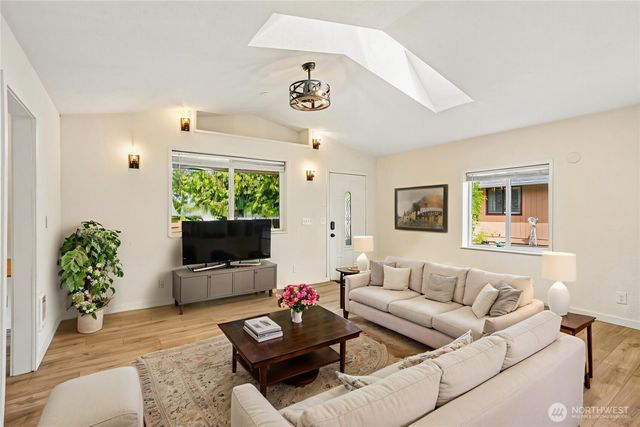 3729 S Cushman, Tacoma, WA 98418