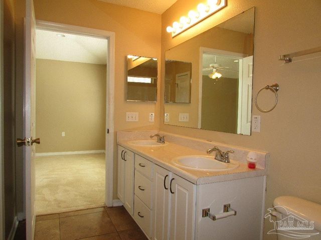 1531 Newcastle Way, Pensacola, FL 32534