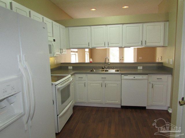 1531 Newcastle Way, Pensacola, FL 32534