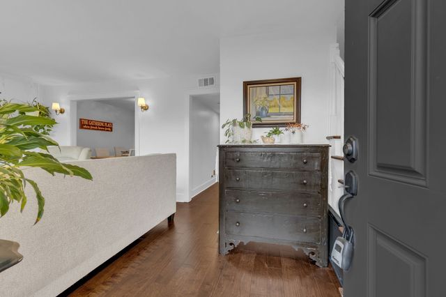 206 Flowerwood Ct, Brentwood, TN 37027