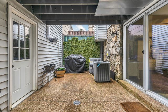 206 Flowerwood Ct, Brentwood, TN 37027