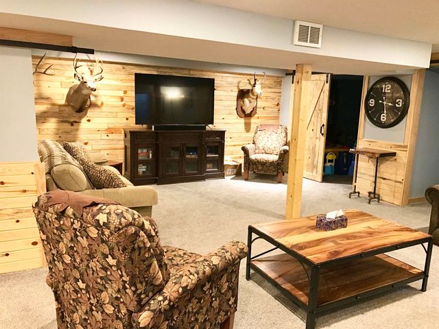 700 & 702 E Remus Road, Union Twp, MI 48858