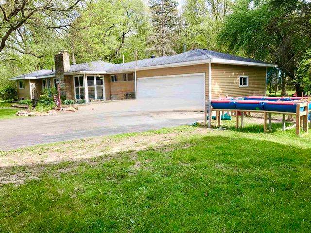700 & 702 E Remus Road, Union Twp, MI 48858