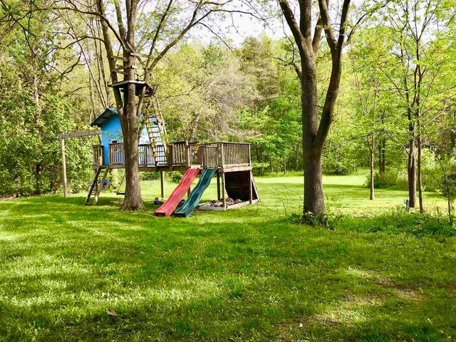 700 & 702 E Remus Road, Union Twp, MI 48858