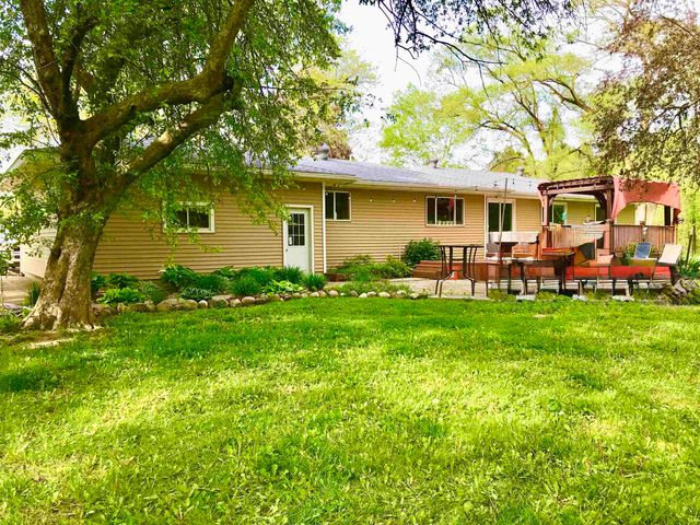 700 & 702 E Remus Road, Union Twp, MI 48858