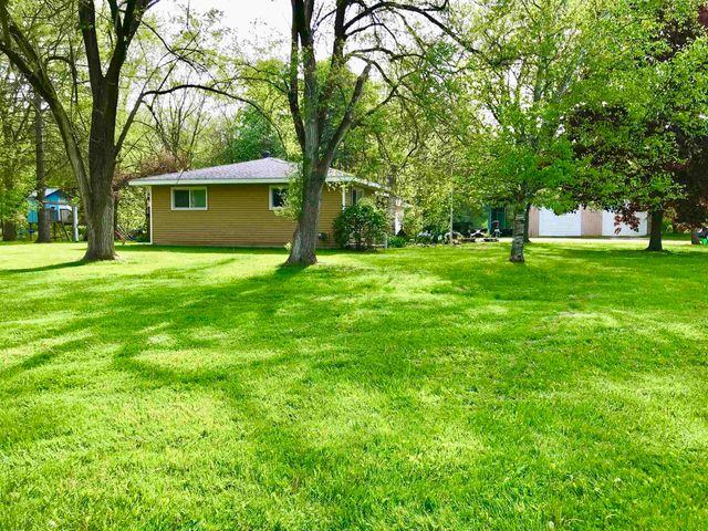 700 & 702 E Remus Road, Union Twp, MI 48858