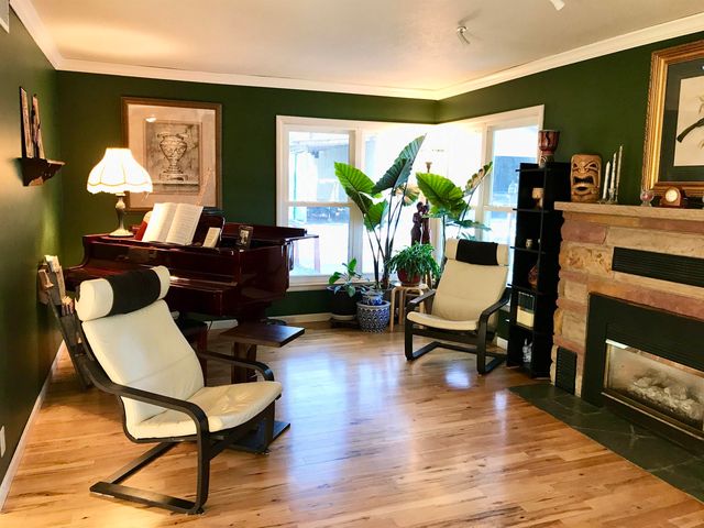 700 & 702 E Remus Road, Union Twp, MI 48858