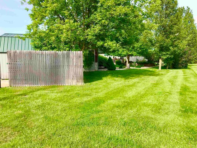 700 & 702 E Remus Road, Union Twp, MI 48858