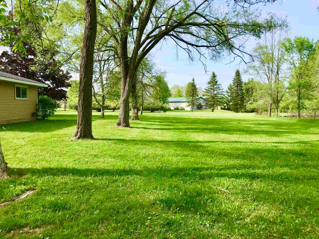700 & 702 E Remus Road, Union Twp, MI 48858