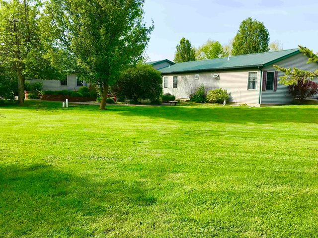 700 & 702 E Remus Road, Union Twp, MI 48858