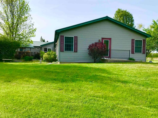 700 & 702 E Remus Road, Union Twp, MI 48858