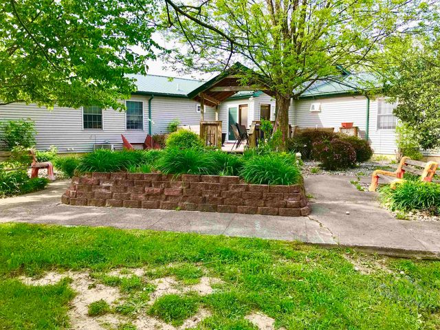 700 & 702 E Remus Road, Union Twp, MI 48858