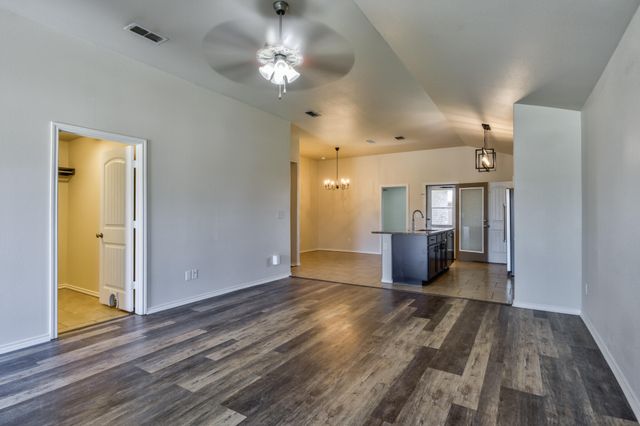 13610 Waco Avenue, Lubbock, TX 79423