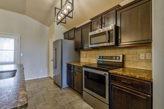 13610 Waco Avenue, Lubbock, TX 79423