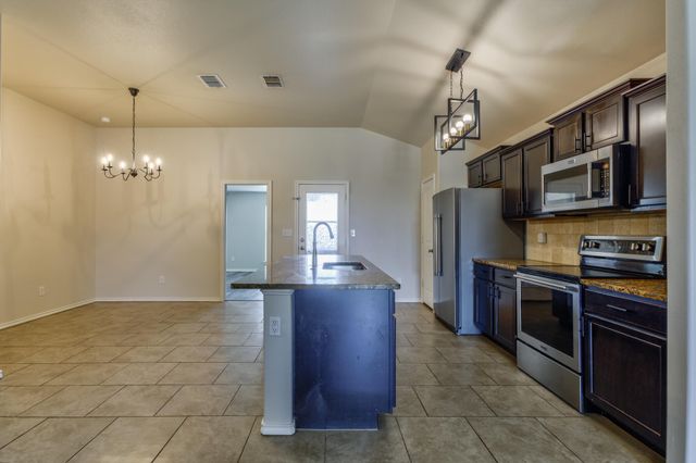 13610 Waco Avenue, Lubbock, TX 79423