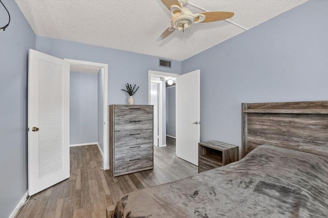 262 Ventnor R, Deerfield Beach, FL 33442