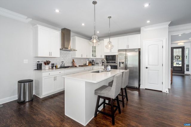 161 LILAC TER, Zion Crossroads, VA 22942