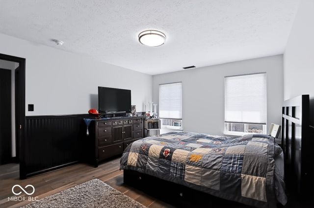4438 Hickory Grove Boulevard, Greenwood, IN 46143
