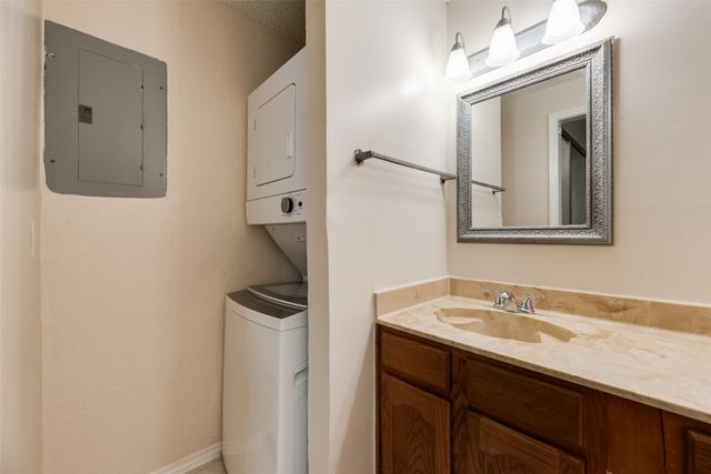 3117 Sondra Drive 101, Fort Worth, TX 76107