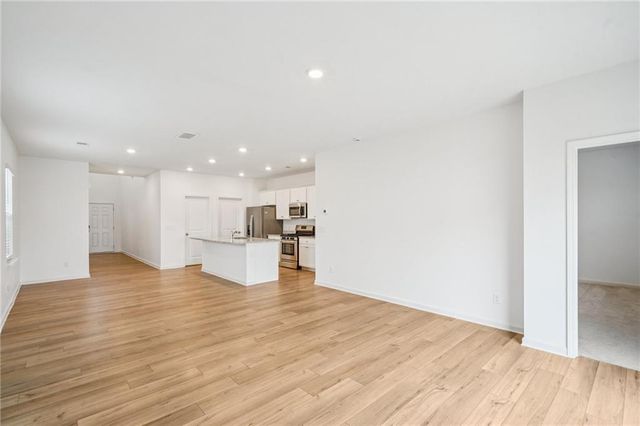 3853 Rustic Barn Way, Loganville, GA 30052