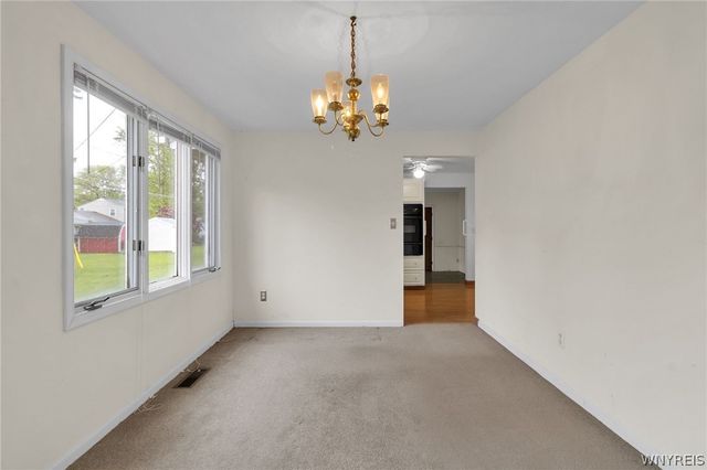 620 Meadowbrook Drive, North Tonawanda, NY 14120