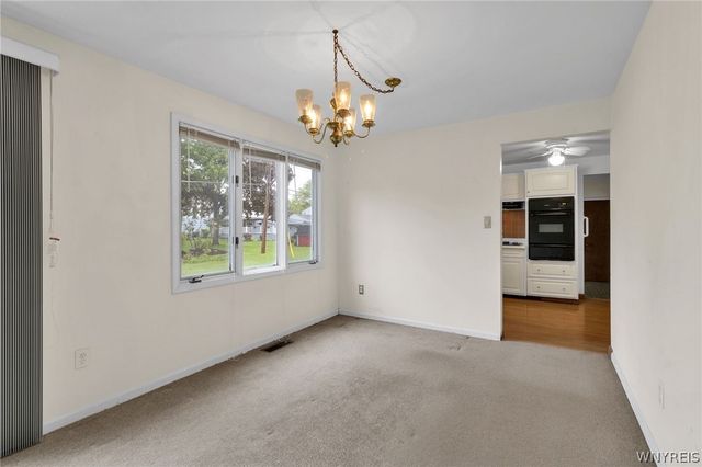 620 Meadowbrook Drive, North Tonawanda, NY 14120