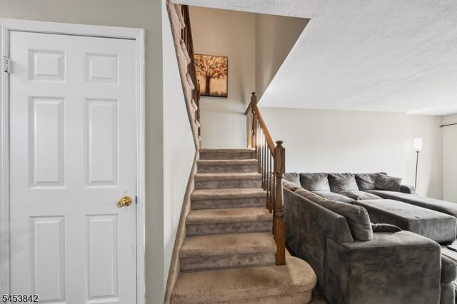 103 Columbia Cmn, Hillsborough Twp., NJ 08844