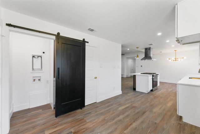 3347 Royal Lane, Dallas, TX 75229