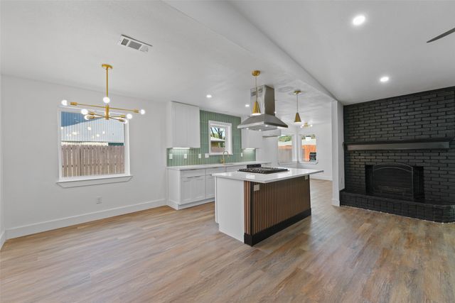 3347 Royal Lane, Dallas, TX 75229