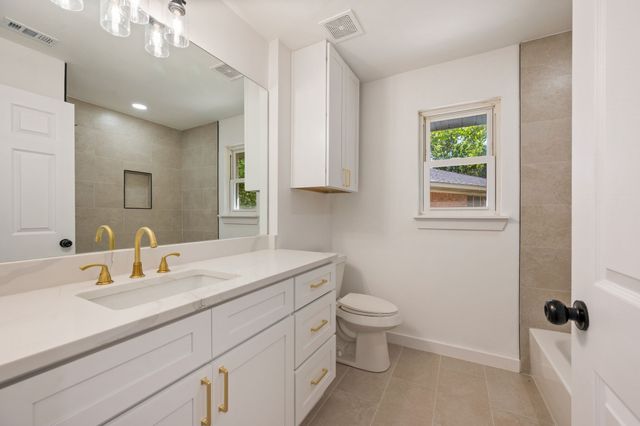 9916 Cloister Drive, Dallas, TX 75228