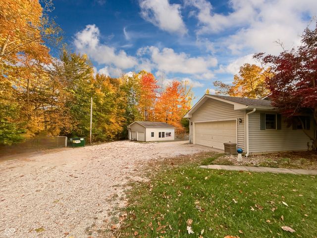 1675 Lincoln Hill Road, Martinsville, IN 46151