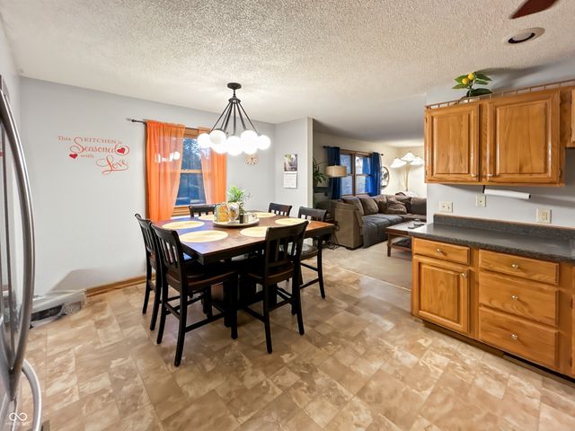 1675 Lincoln Hill Road, Martinsville, IN 46151