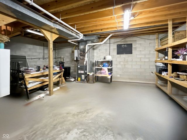 1675 Lincoln Hill Road, Martinsville, IN 46151