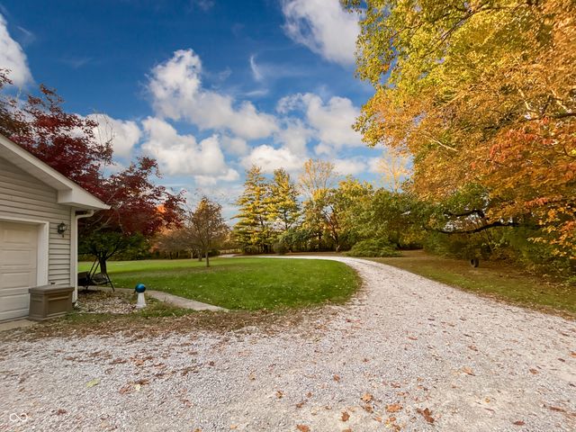 1675 Lincoln Hill Road, Martinsville, IN 46151