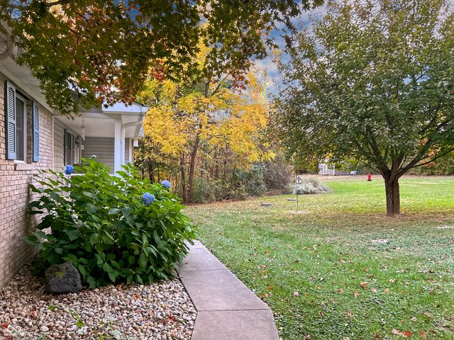 1675 Lincoln Hill Road, Martinsville, IN 46151